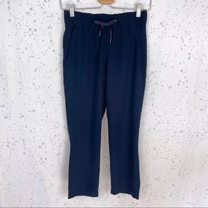 Lululemon On the Fly Crop Woven 23" True Navy 2